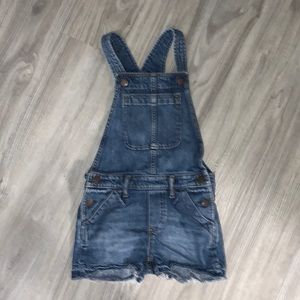 Girl’s Gap Denim (size S)